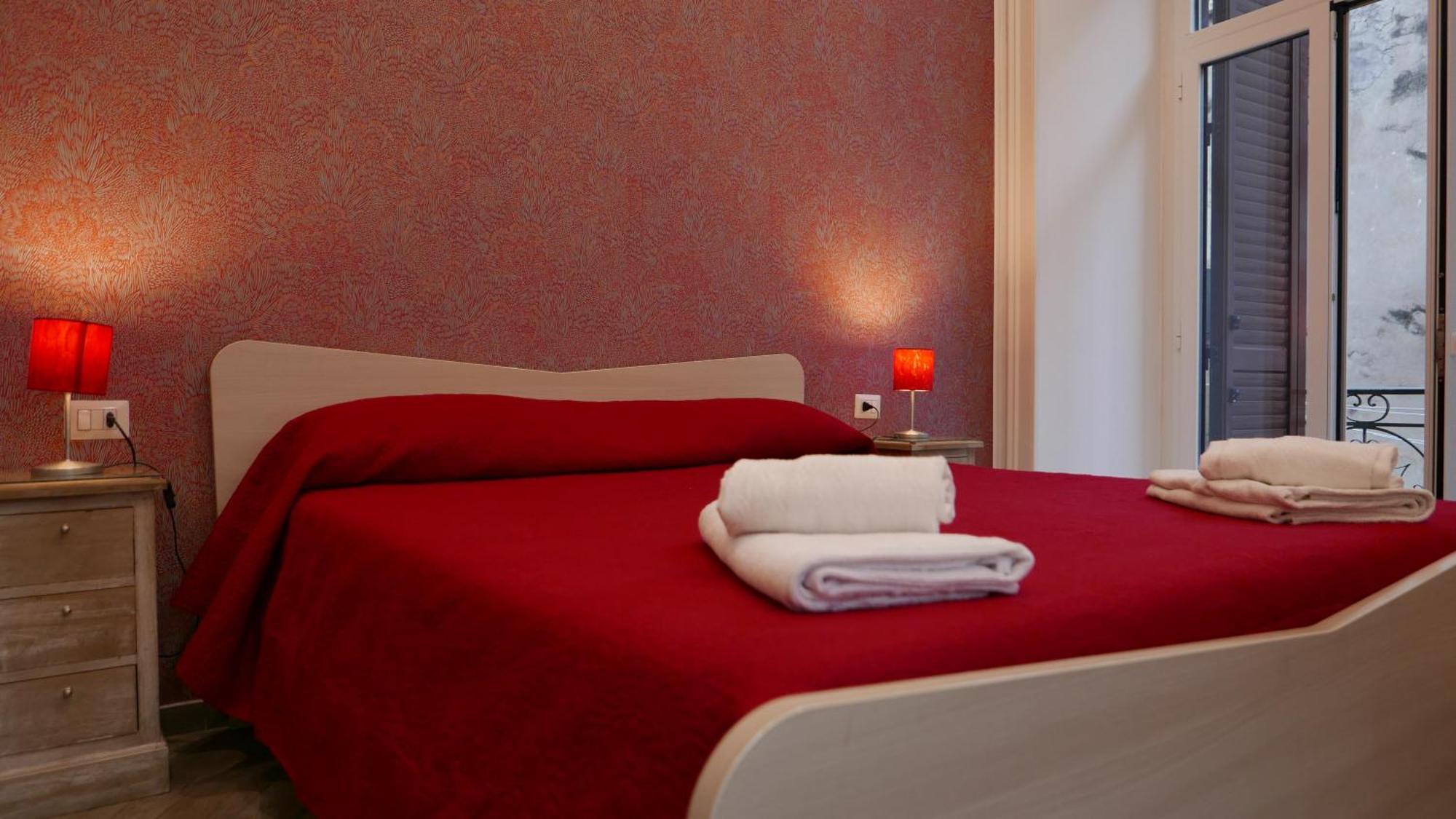 B&B Da Ary Colorful Rooms Napoli Ngoại thất bức ảnh