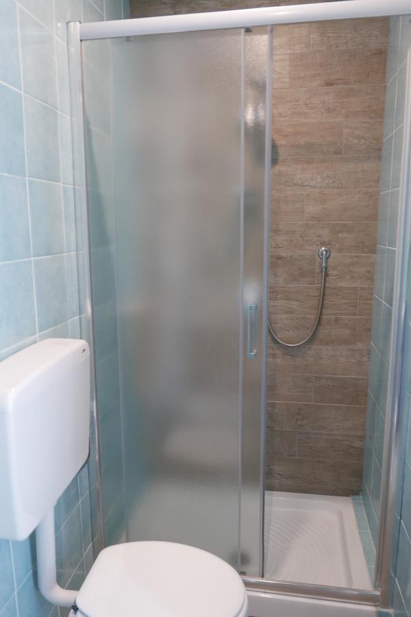 B&B Da Ary Colorful Rooms Napoli Ngoại thất bức ảnh